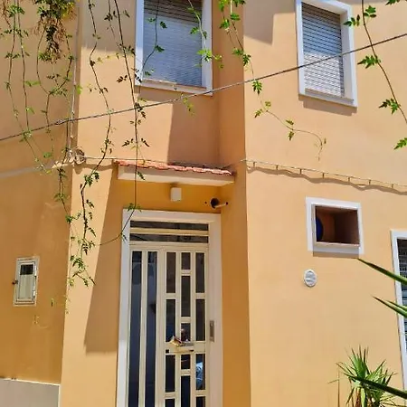 La Melagrana * Μόντικα